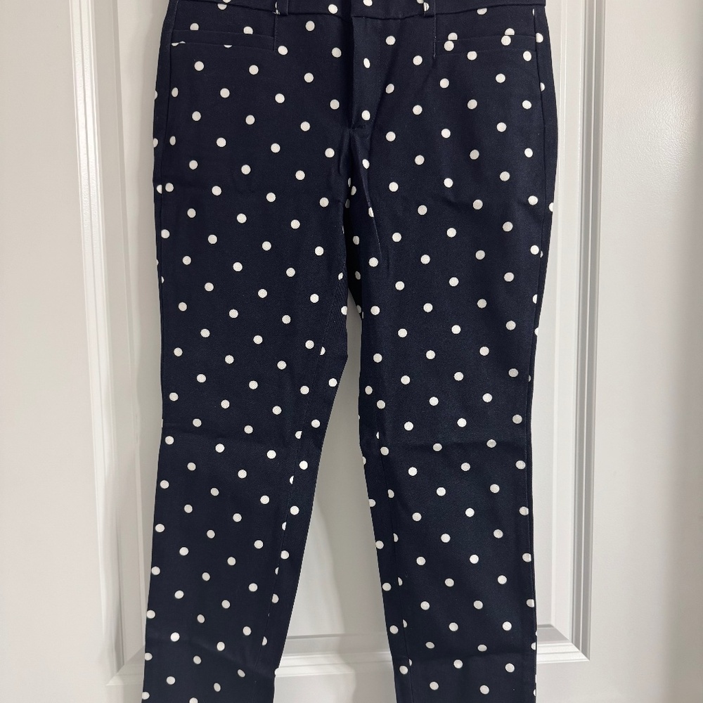 NET Banana Republic Sloan cropped pants, size 0P in dark blue and white dots